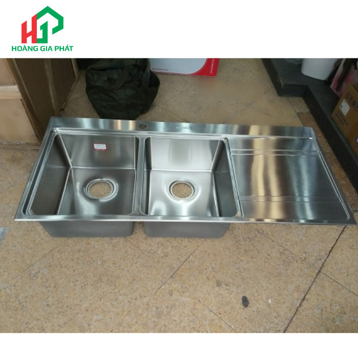 Chậu rửa chén 2 hố MALLOCA MS 7818