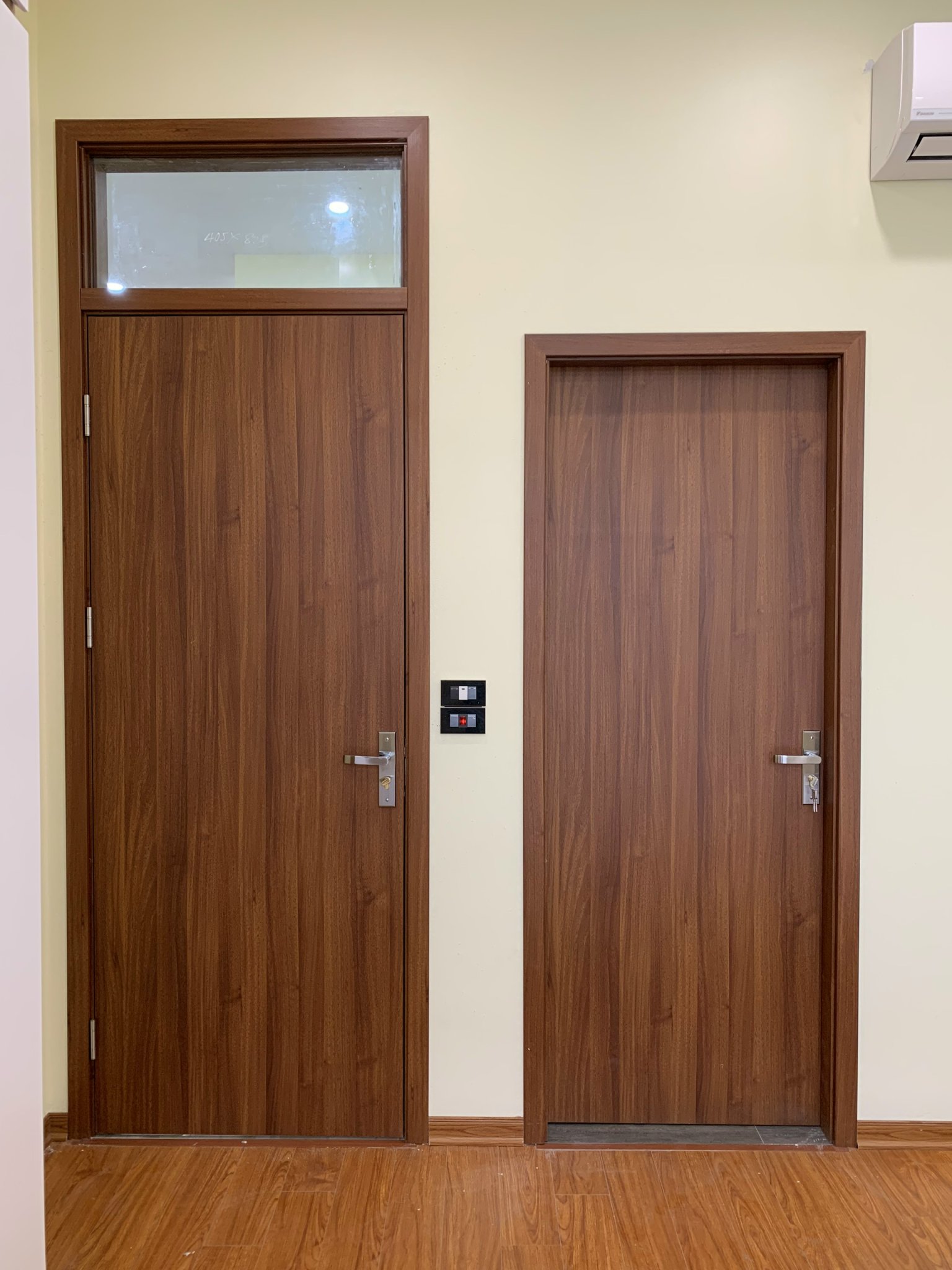 Ứng Dụng Của Cửa Nhựa Composite